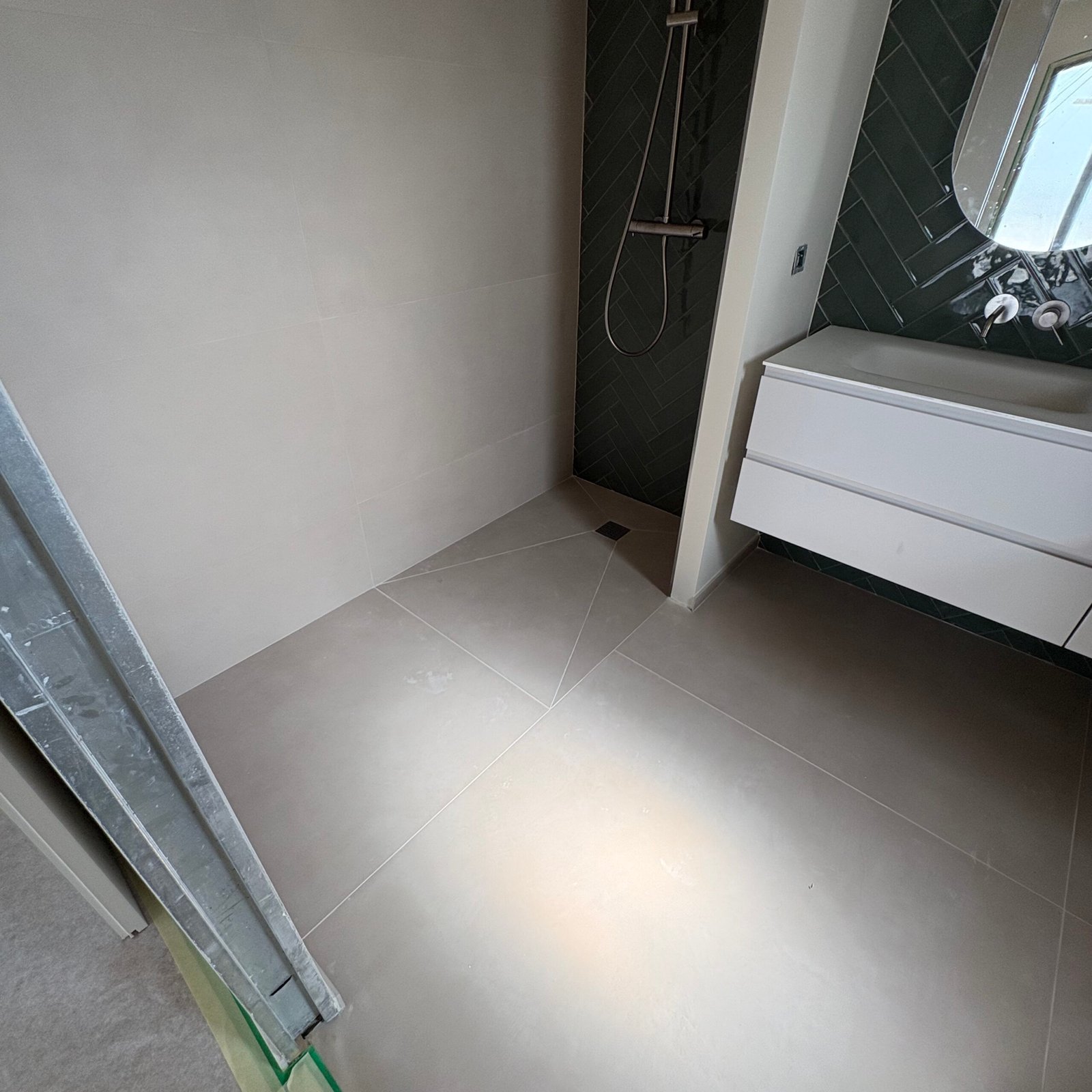 Détail de chantier de peinture