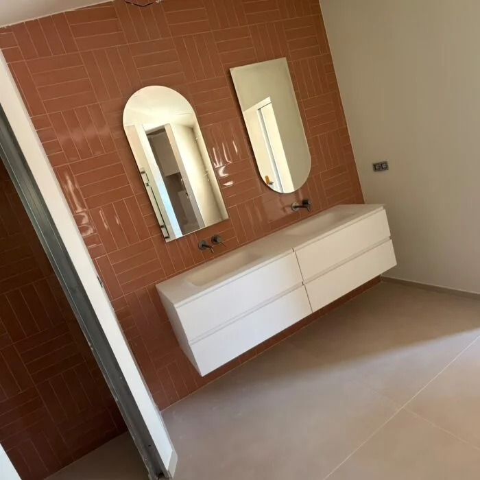 Salle de bain remise en peinture